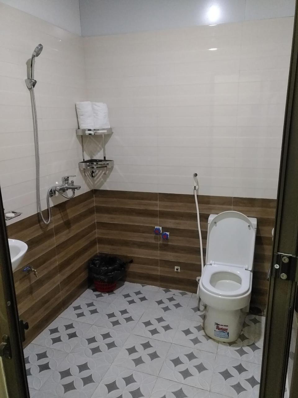 Guesthouse 51 Diện Biên Phủ Buitenkant foto